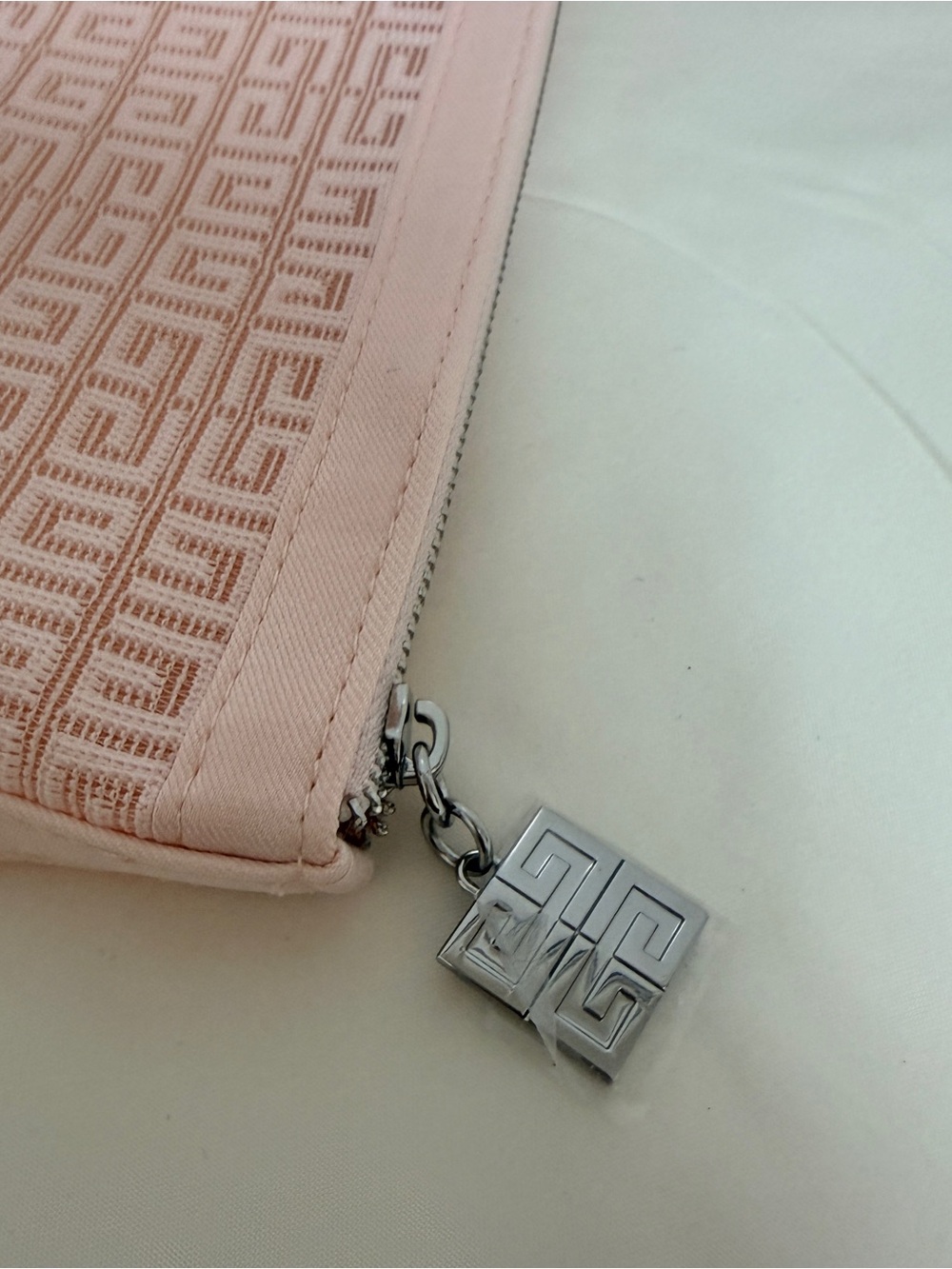 Givenchy Pale Pink Monogram Canvas Wristlet Clutch - Picture 3 of 7